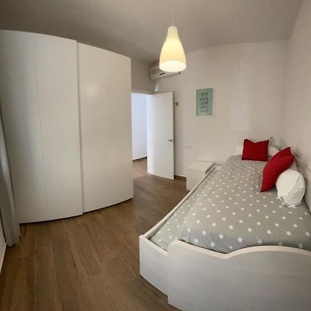 Triana Apartment Torremolinos Luaran gambar
